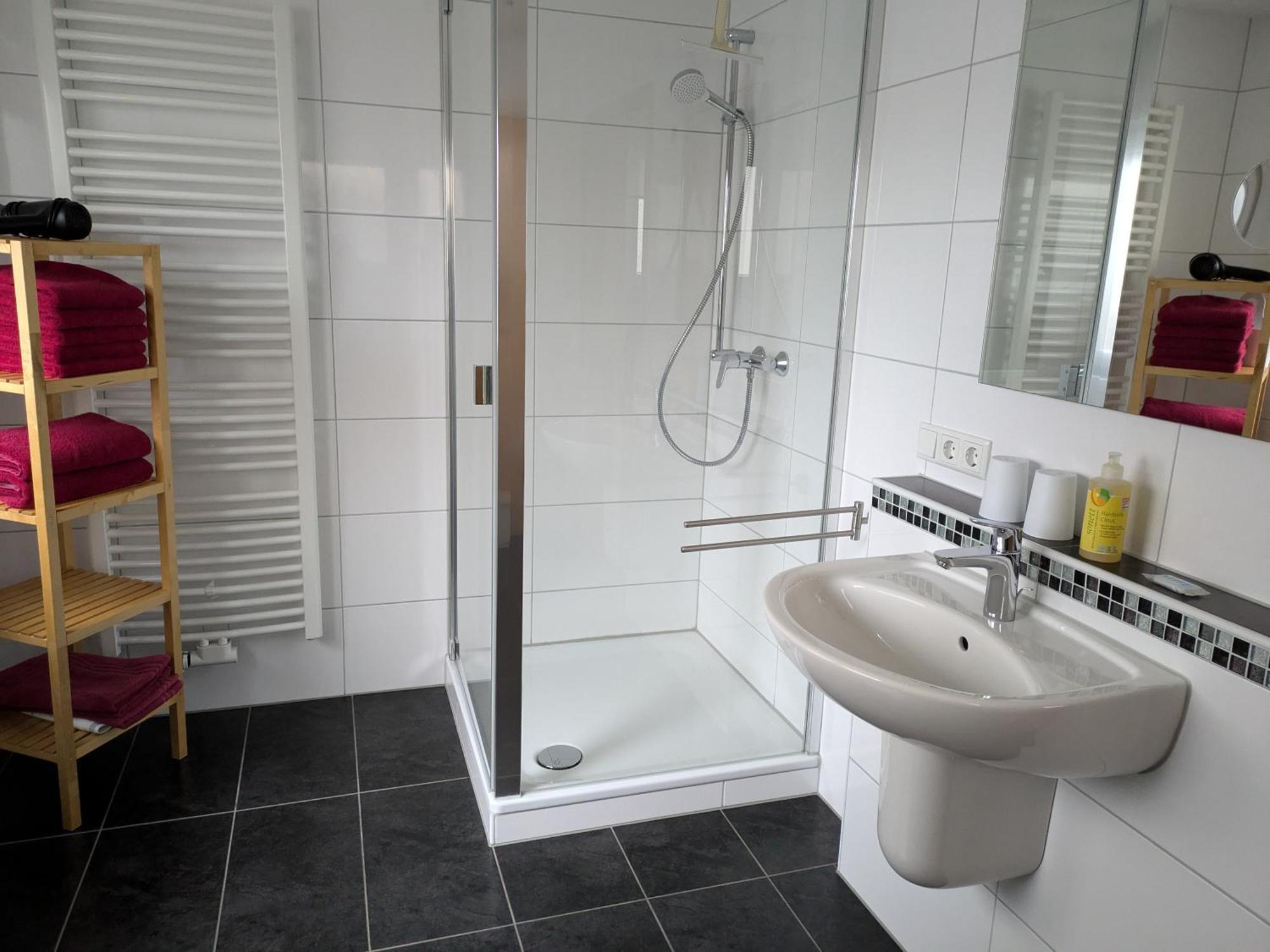 Ferienhaus Rauwolf Mit 2 Ferienwohnungen Roschbach Ngoại thất bức ảnh